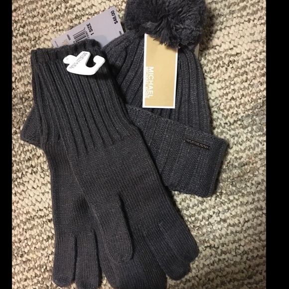 Michael Kors Accessories - Michael Kors new set